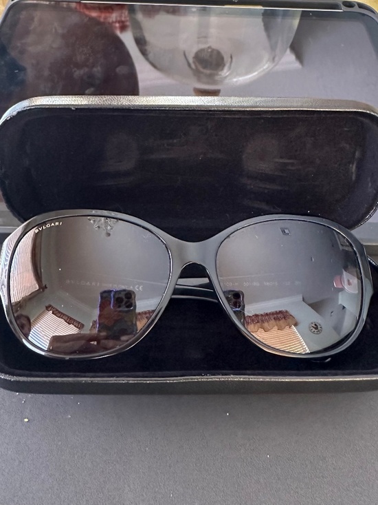 Authentic Bvlgari Black Sunglasses – Excellent Condition – One Arm Missing Screw